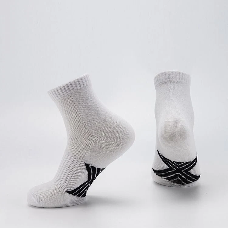 OEM Custom Bamboo Cotton Design Own Logo Socks Men Black Crew Socks Custom Sport Sock