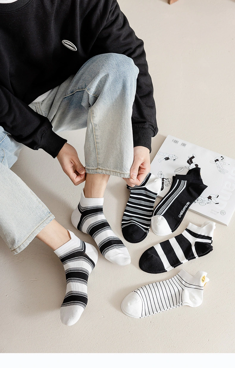 2023 New Design Cotton Men′ S Boat Socks Man Invisible Socks