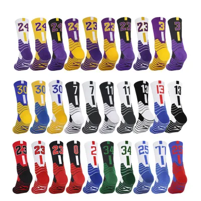 Chaussettes de sport moyennes de basket-ball pour adultes et enfants Chaussettes numérotées