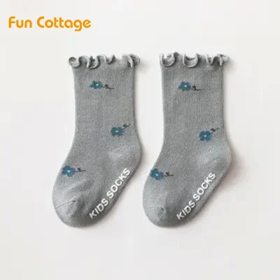 Conception personnalisée en gros enfants mignons enfants chaussettes coton coloré fille école adolescent garçon chaussettes Jacquard souris enfant dessin animé équipage chaussette