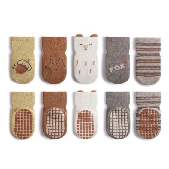 Commerce de gros de coton de mode personnalisé plancher antidérapant confortable enfants Chaussettes de bébé animal mignon