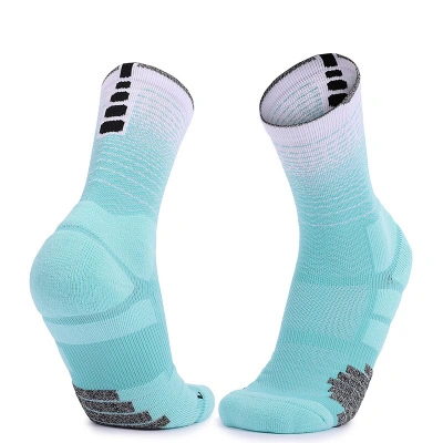 Chaussettes courtes à la cheville de football en jacquard de sport en coton à coupe sèche personnalisées